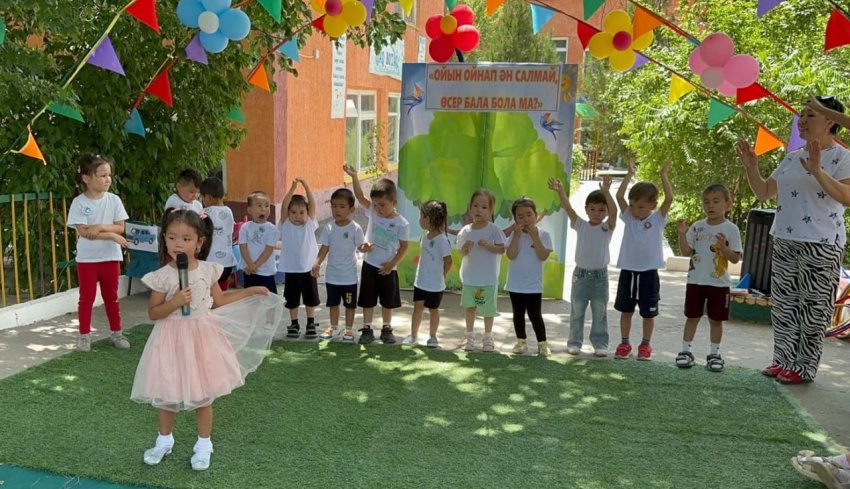 "Ойын ойнап ән салмай, өсер бала бола ма?"